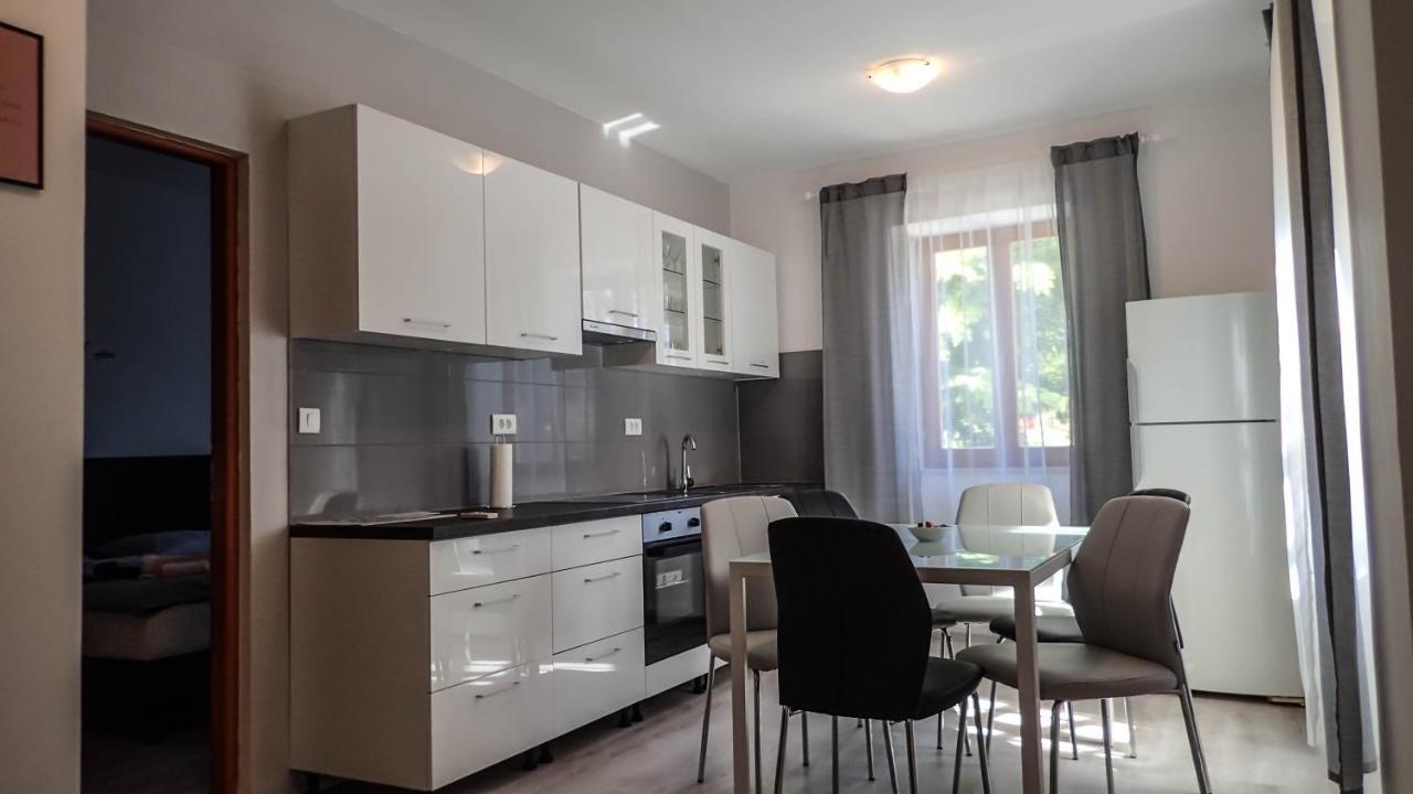 Apartments Kastel Pula 普拉 外观 照片